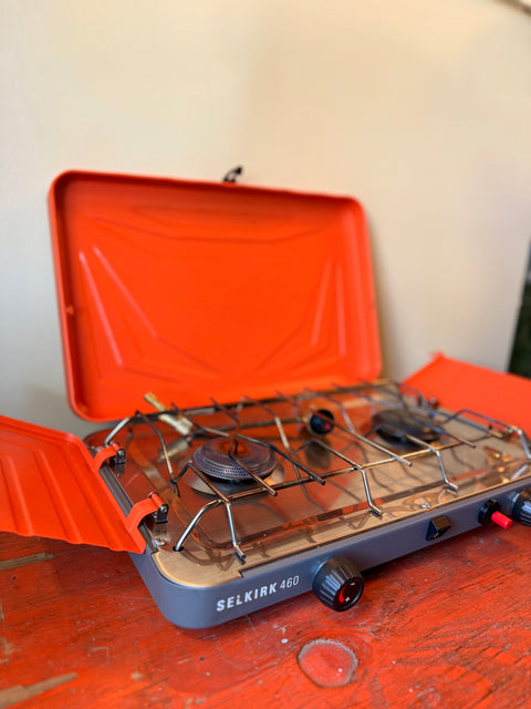 LOOP RENTAL: selkirk 460 camp stove