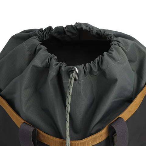 MOUNTAIN utility tote