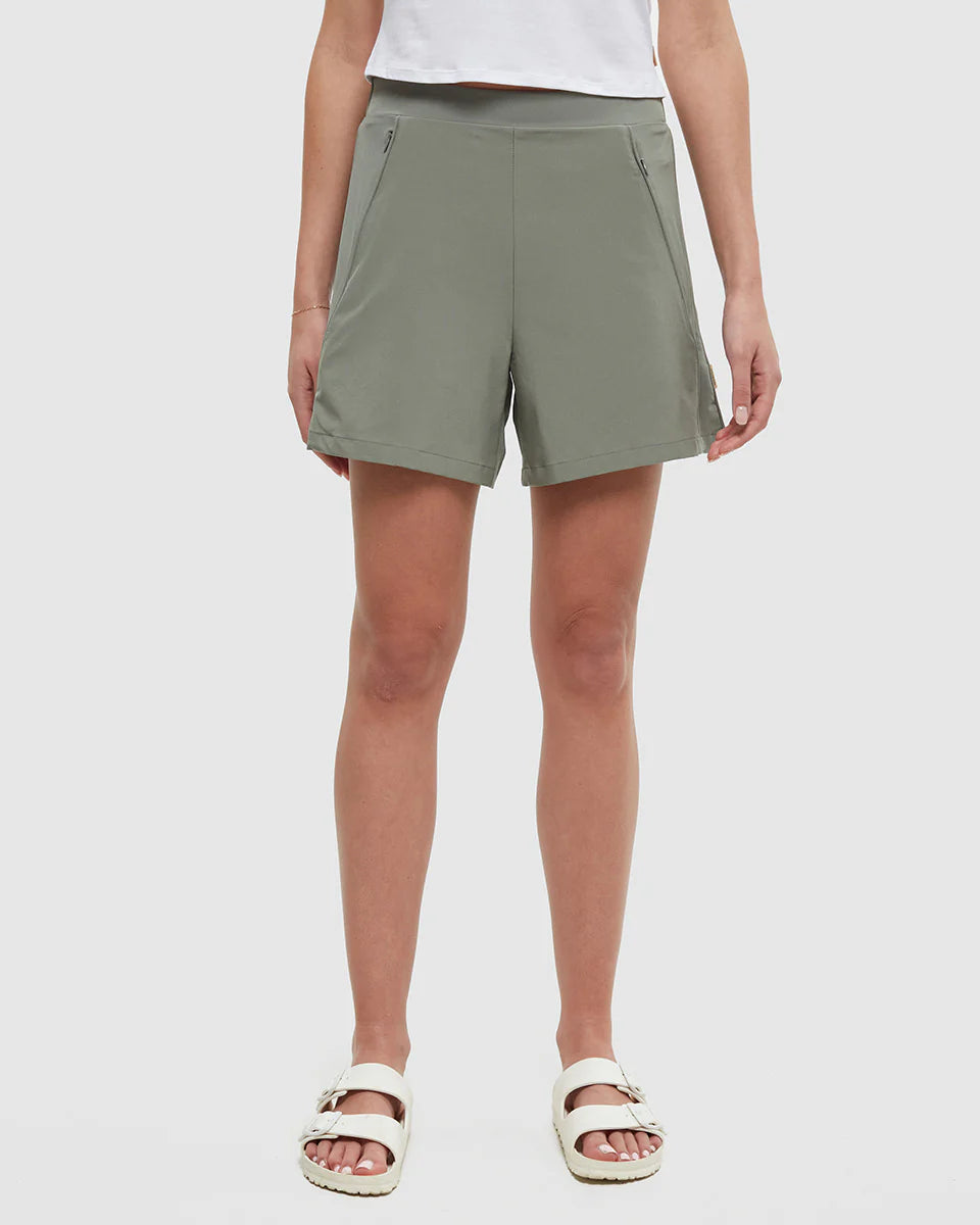 SOLSTICE shorts