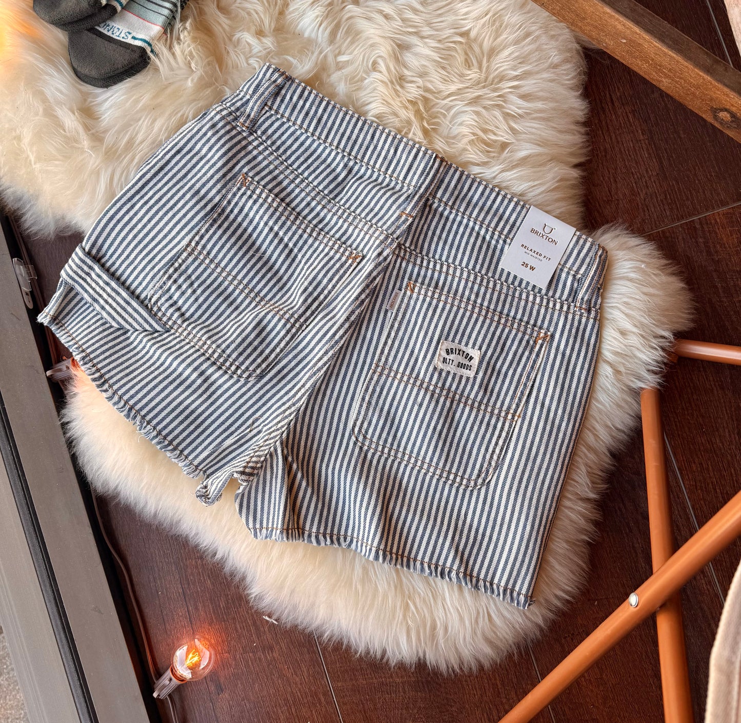 ESSEX painter short