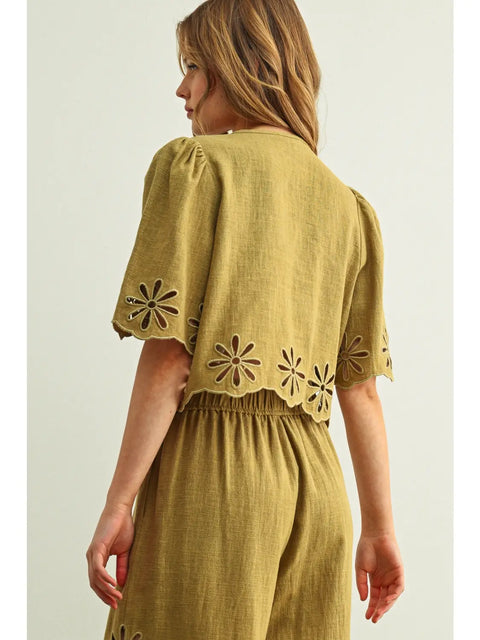 OLIVE TREE eyelet top