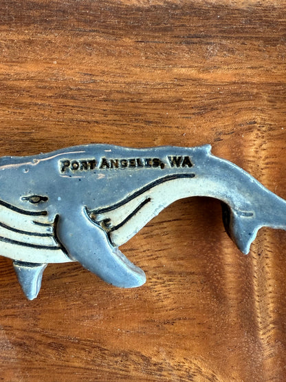 PORT ANGELES ceramic whale magnet