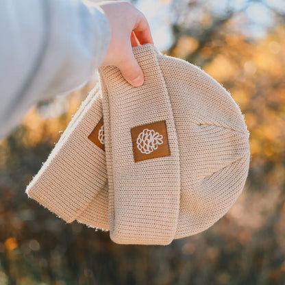 PINECONE shorty beanie