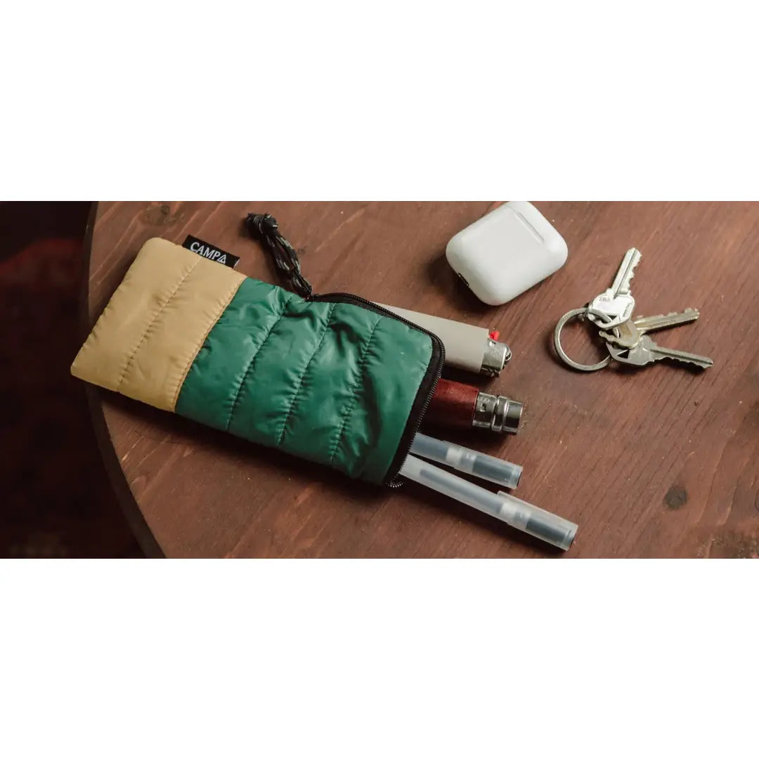 SLEEPING BAG sunglass case