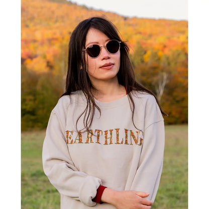 EARTHLING IN BLOOM embroidered crewneck