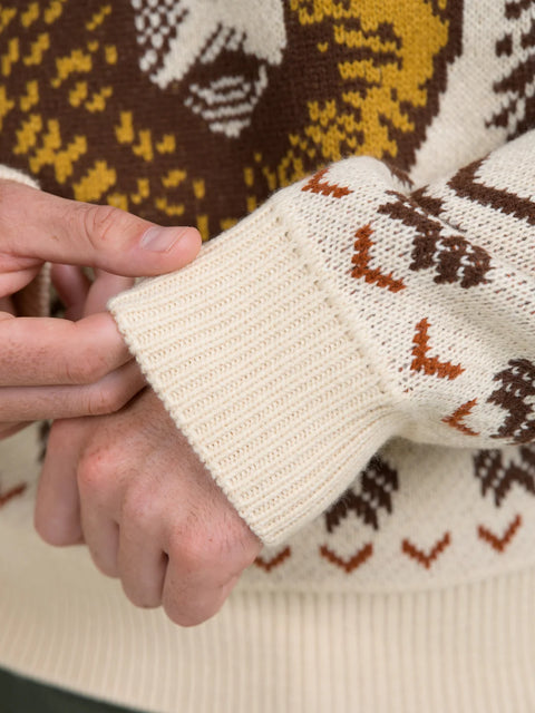 SMOKEY BEAR sweater
