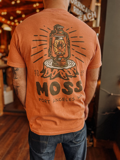 MOSS LANTERN tee