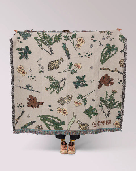 FOREST FORAGER woven blanket