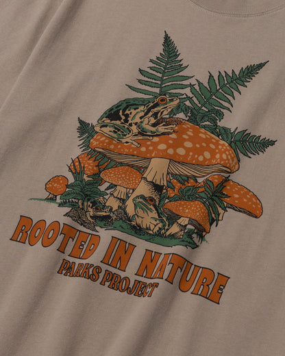 ROOTED IN NATURE tee