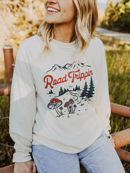 ROAD TRIPPIN crewneck