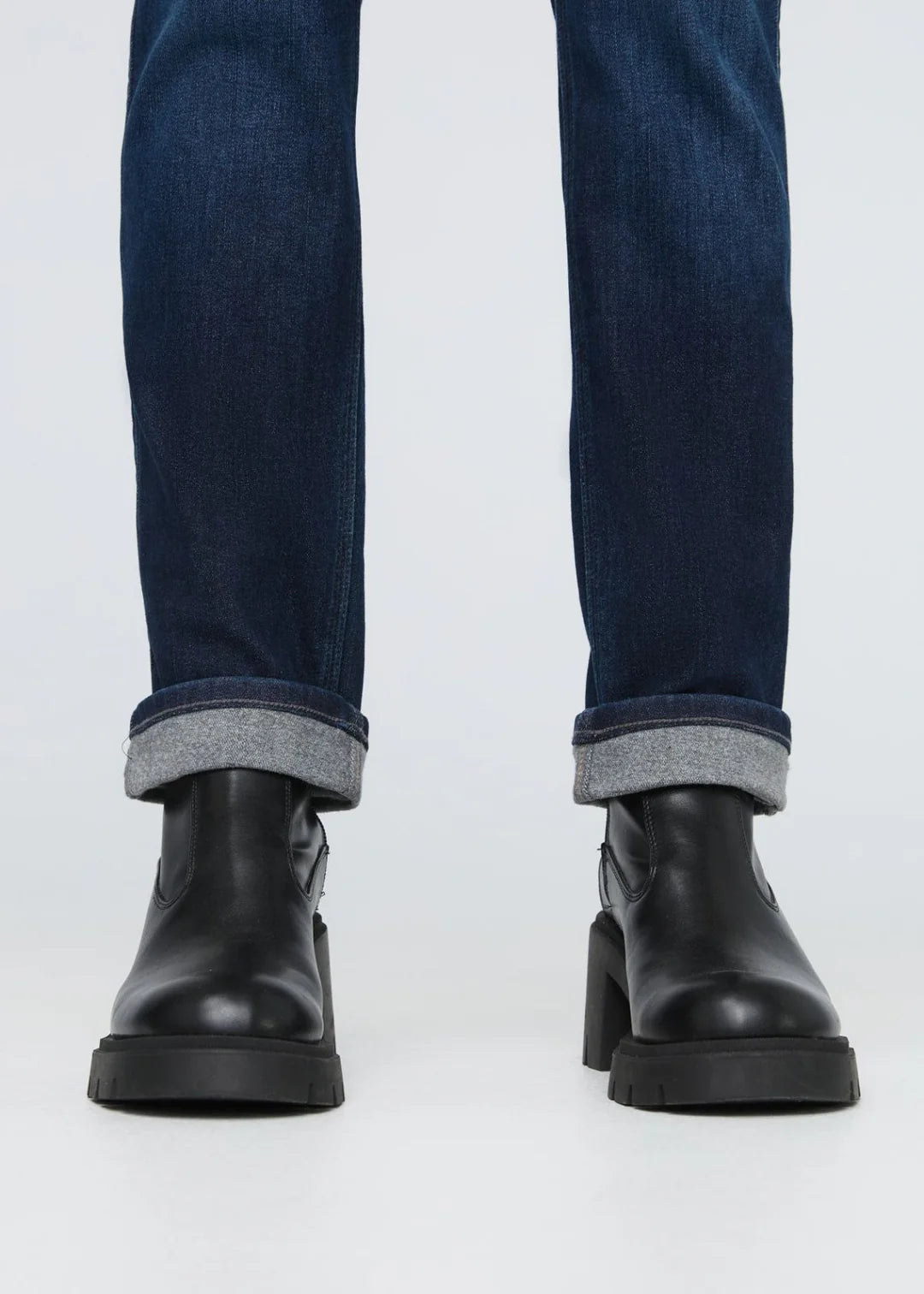 TECH FLEECE women’s water-repellent denim