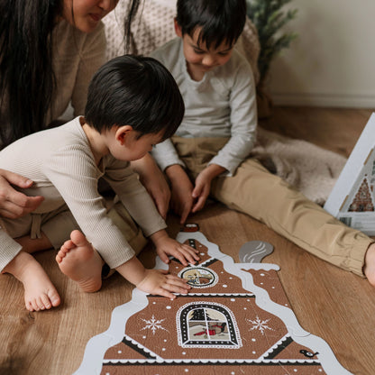 GINGERBREAD HOUSE floor puzzle