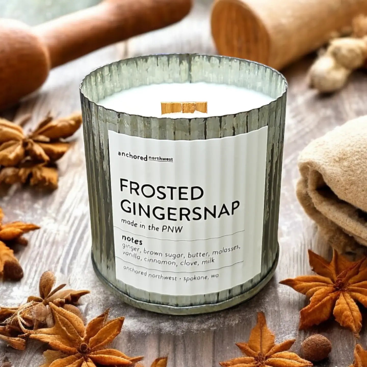 FROSTED GINGERSNAP rustic tin candle