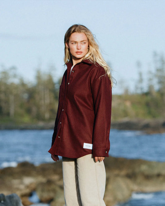 MELTON women’s relaxed wool shirt
