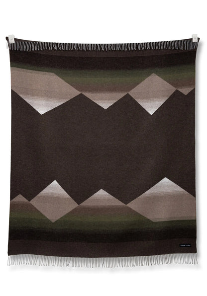 MOUNTAIN PEAKS blanket